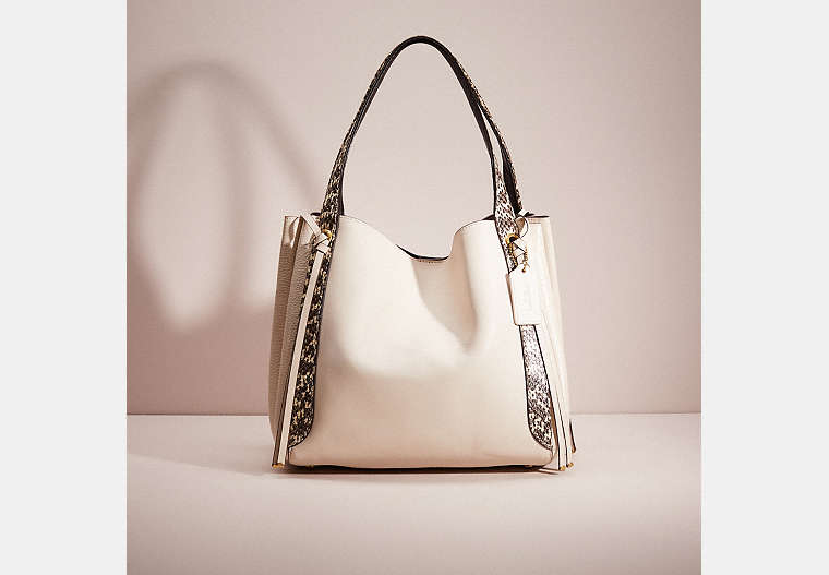 COACH®,RESTORED HARMONY HOBO IN COLORBLOCK WITH SNAKESKIN DETAIL,Glovetanned Leather,X-Large,Brass/Chalk,Front View