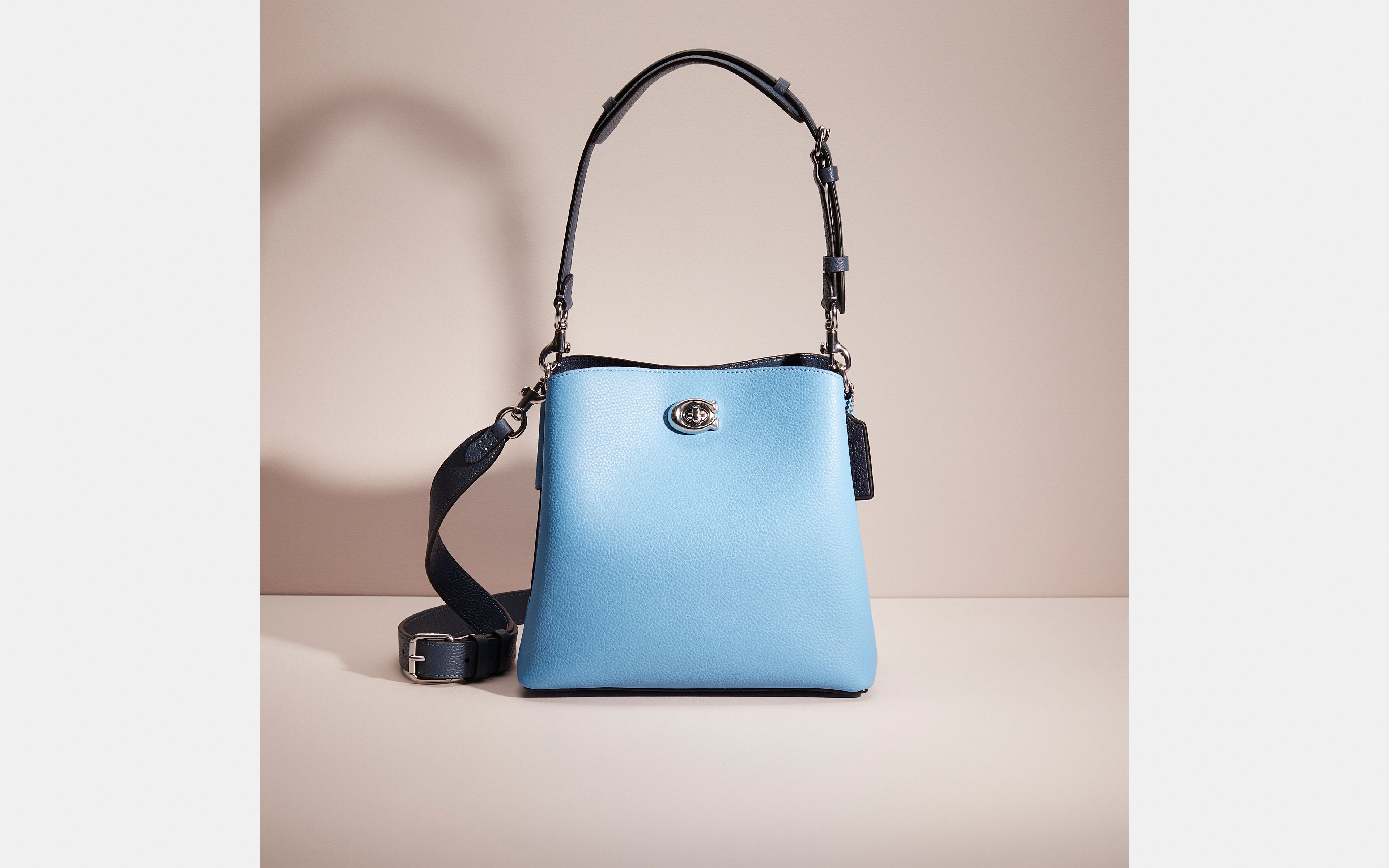Restored Willow Bucket Bag In Colorblock