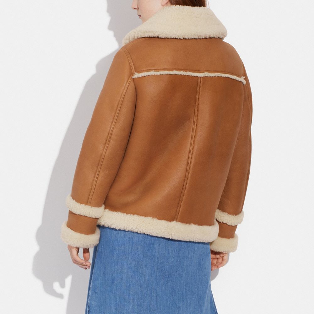 COACH®,BLOUSON AVIATEUR EN RASON,Naturel/Ivoire,Scale View