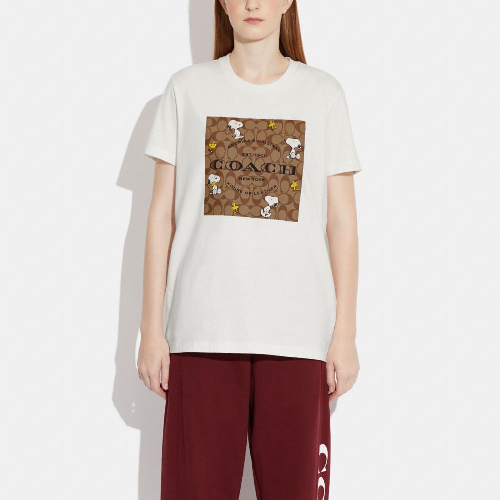 【COACH X PEANUTS】シグネチャー スヌーピー Tシャツ