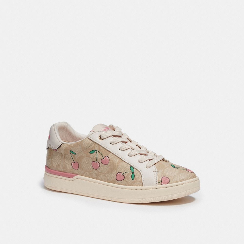 Clip Low Top Sneaker In Signature Canvas With Heart Cherry Print