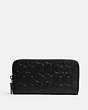 COACH®,ACCORDION WALLET IN SIGNATURE LEATHER,Crossgrain Leather,Gunmetal/Black,Front View