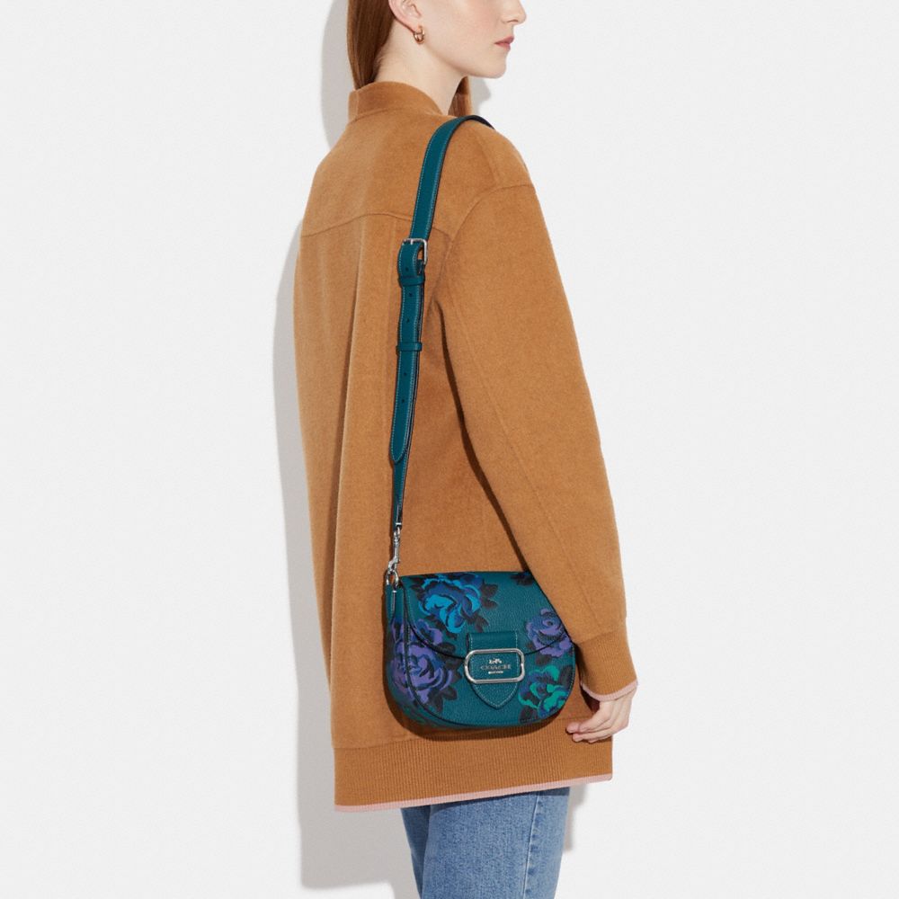Morgan Saddle Bag With Jumbo Floral Print