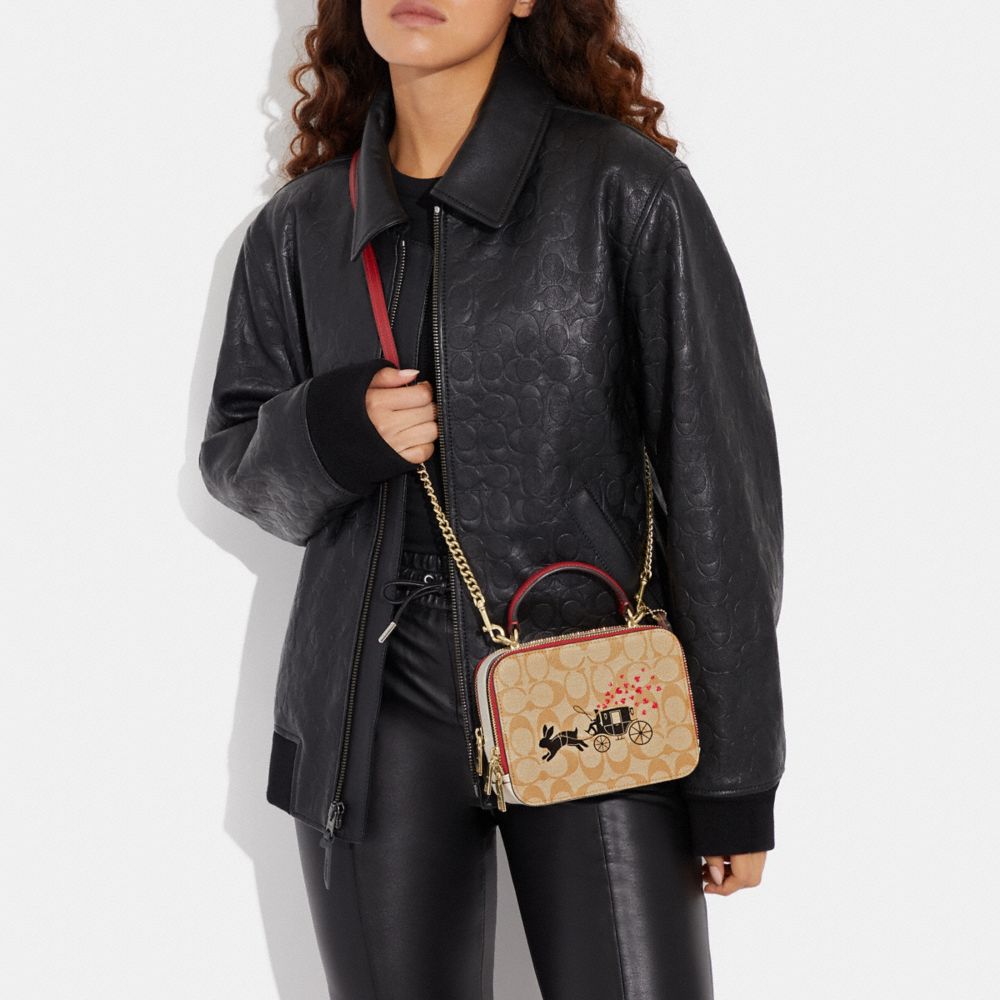 公式】コーチアウトレット | ルーナー ニュー イヤー ボックス クロス  