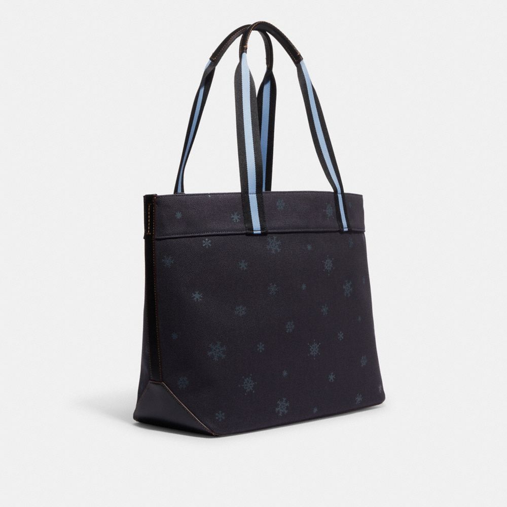 COACH×peanuts⭐︎ラウンドケーススヌーピーレットイットスノー Coach X Peanuts Round Coin Case With Snoopy Let It Snow