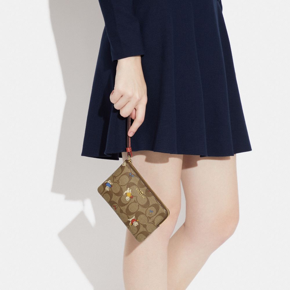 Corner Zip Wristlet In Signature Canvas With Cat Mittens Print