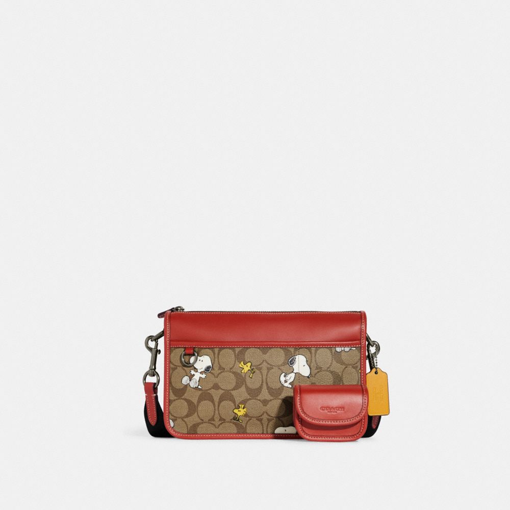 COACH X PEANUTS ヘリテージ コンバーチブル スヌーピージップトップ開閉