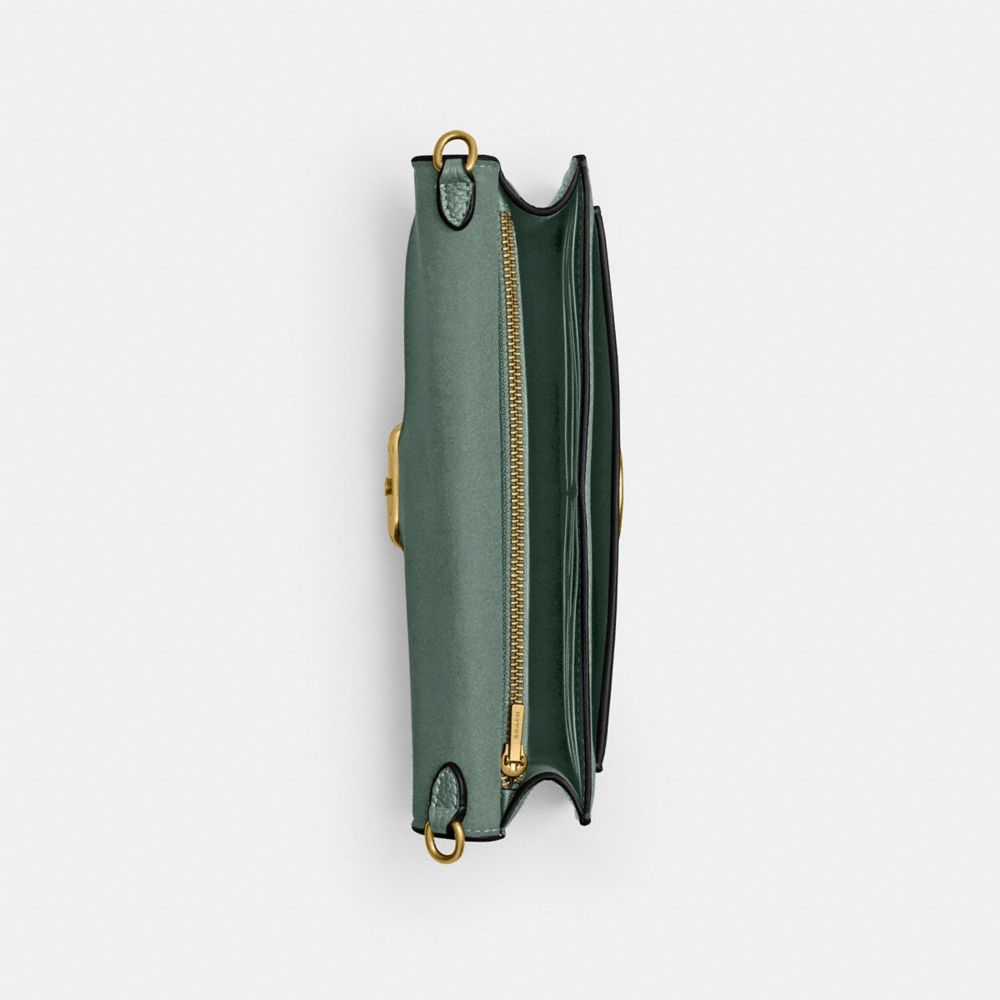 Shop Coach Tabby Clutch Mit Kette In Green