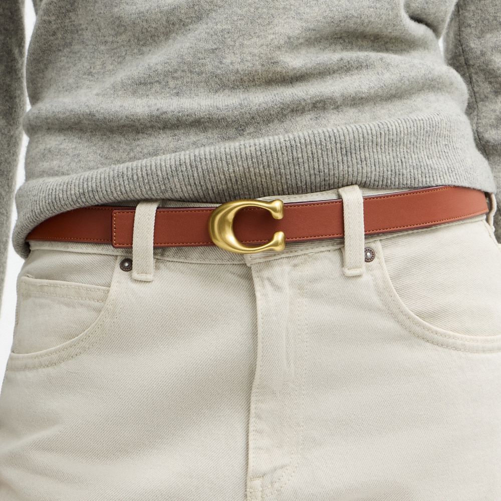 COACH®,Sculpted C Buckle Reversible Belt, 25 Mm,,Detail View