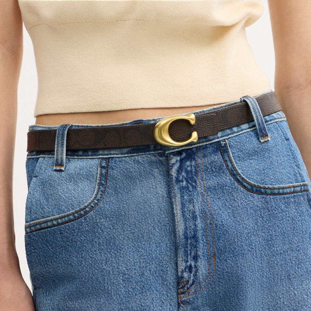 COACH®,Sculpted C Buckle Reversible Belt, 25 Mm,,Detail View