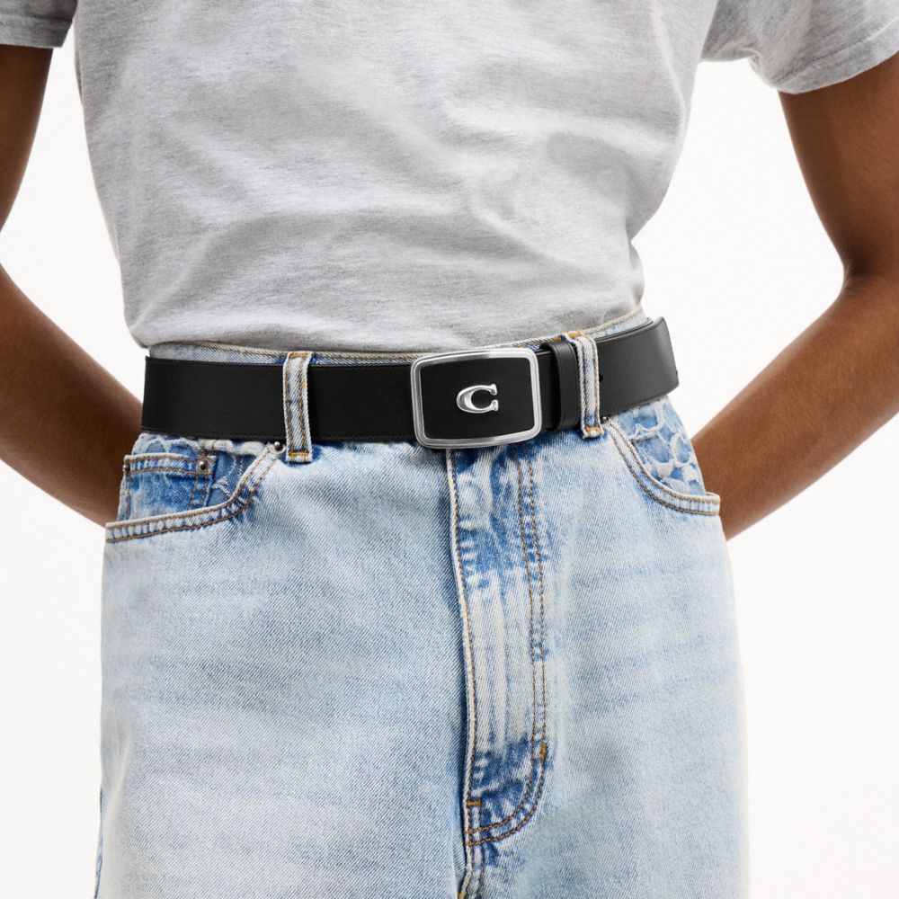 COACH®,Signature Plaque Buckle Belt, 38 Mm,Leather,Calfskin Leather,Standard,Metal Material,Metal,Logo,Adjustable,Silver M...,Black,Detail View