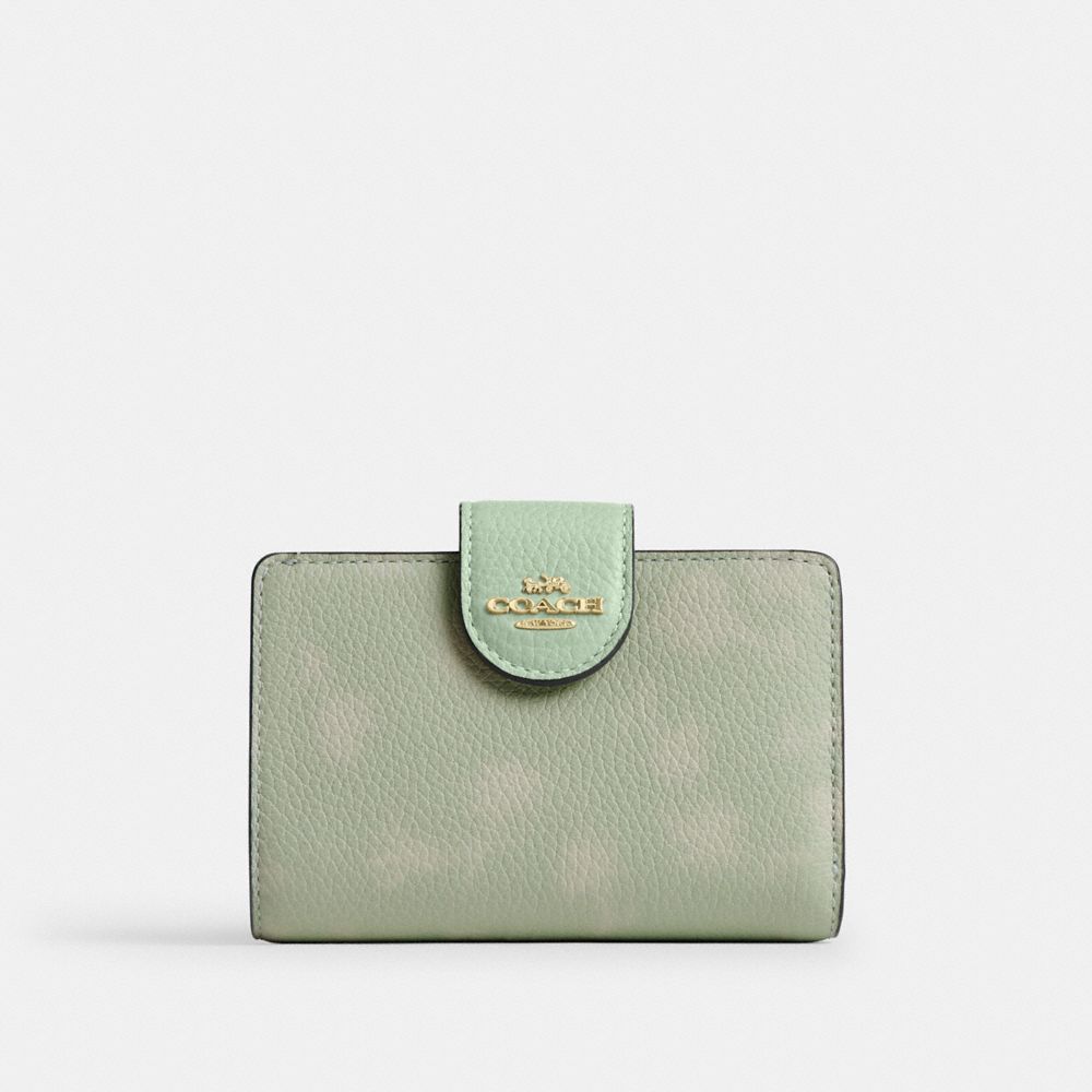 COACH®,Cuir galet,Or/Vert Pâle,Front View