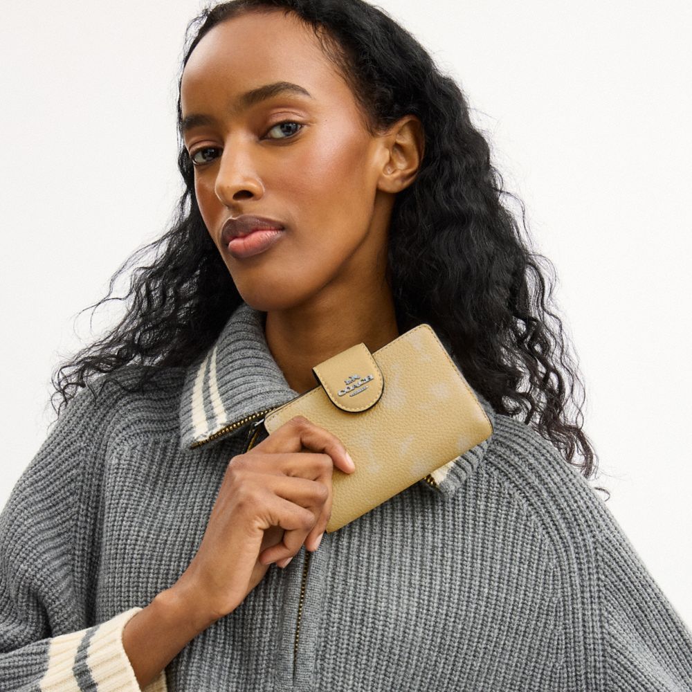 Medium Corner Zip Wallet With Floral Print