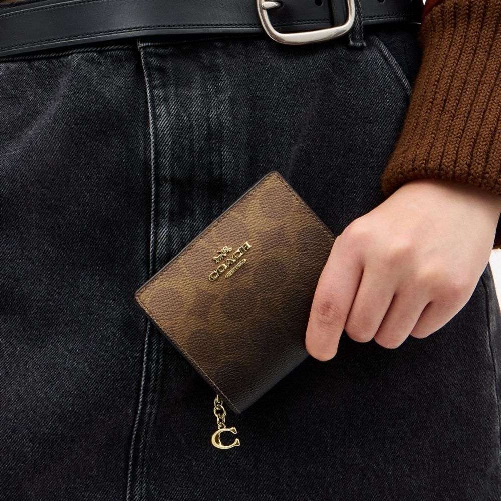 COACH®,Snap Wallet In Ombre Signature Canvas,Brown,Detail View