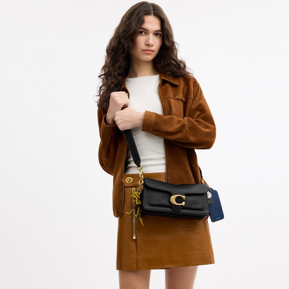 Женские сумки Coach Rexy 10th Birthday Tabby Shoulder 26 With Charms — фото 8