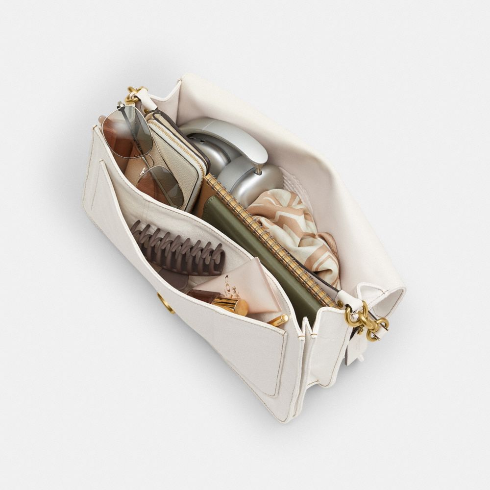 Женские сумки Coach Tabby Shoulder 36 In Repurposed Denim — фото 3