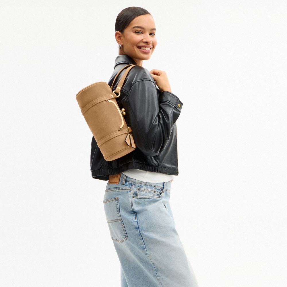 COACH®,Kisslock Barrel Bag 28,Lining Cotton,Suede,Leather,Barrel Bag,Pendant,Sustainable,Compact,Brass,Day Party,Beige,Detail View