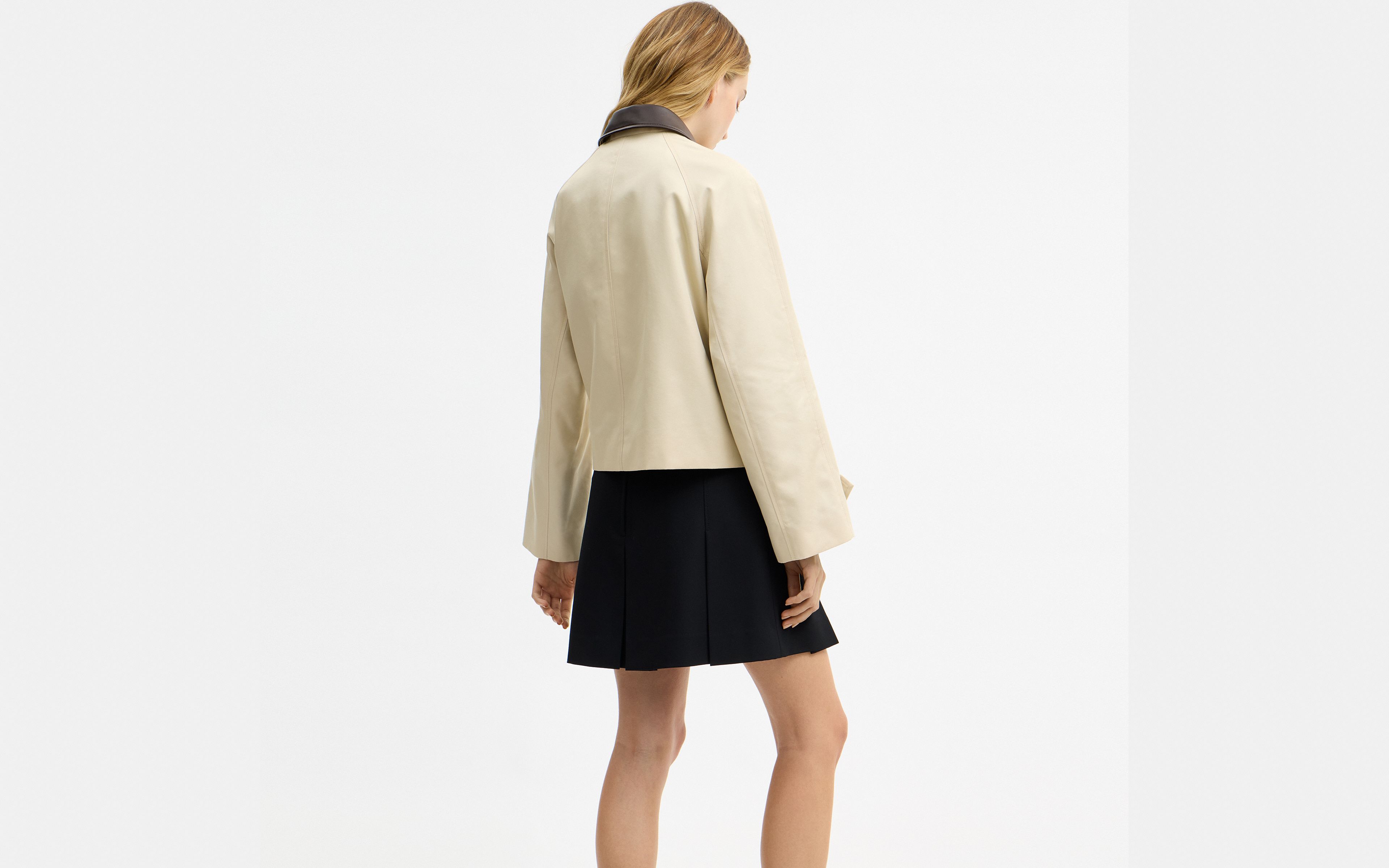 Swing Trench Coat With Leather Collar