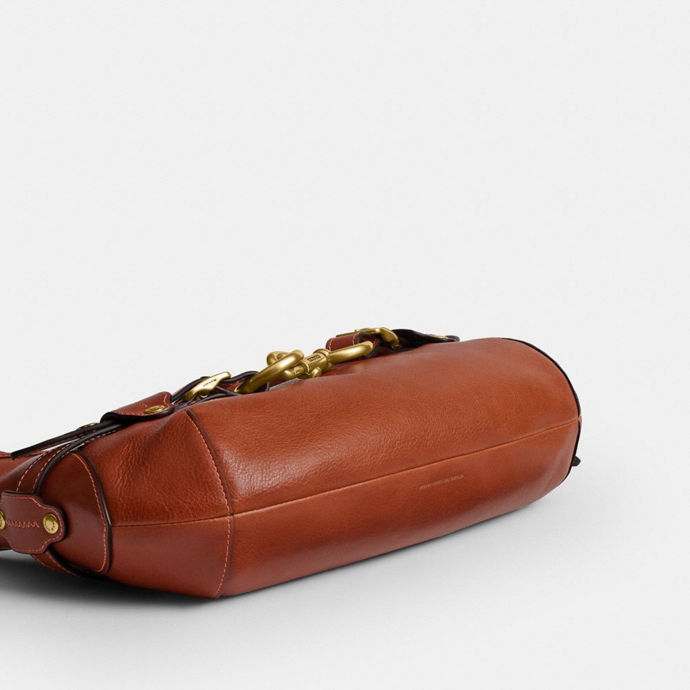 Женские сумки Coach Belted Ergo Shoulder — фото 5
