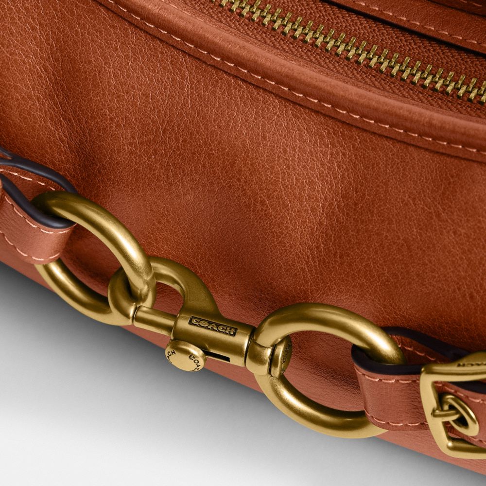 Belted Ergo Shoulder Bag 26