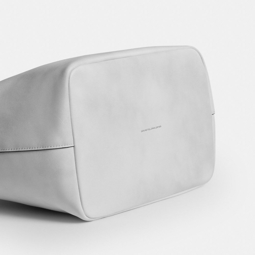 Kisslock Frame Bag 27 In Loved Leather