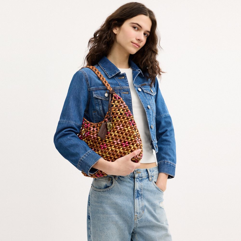 Женские сумки Coach Brooklyn Shoulder Bag 28 With Wooden Beading — фото 6