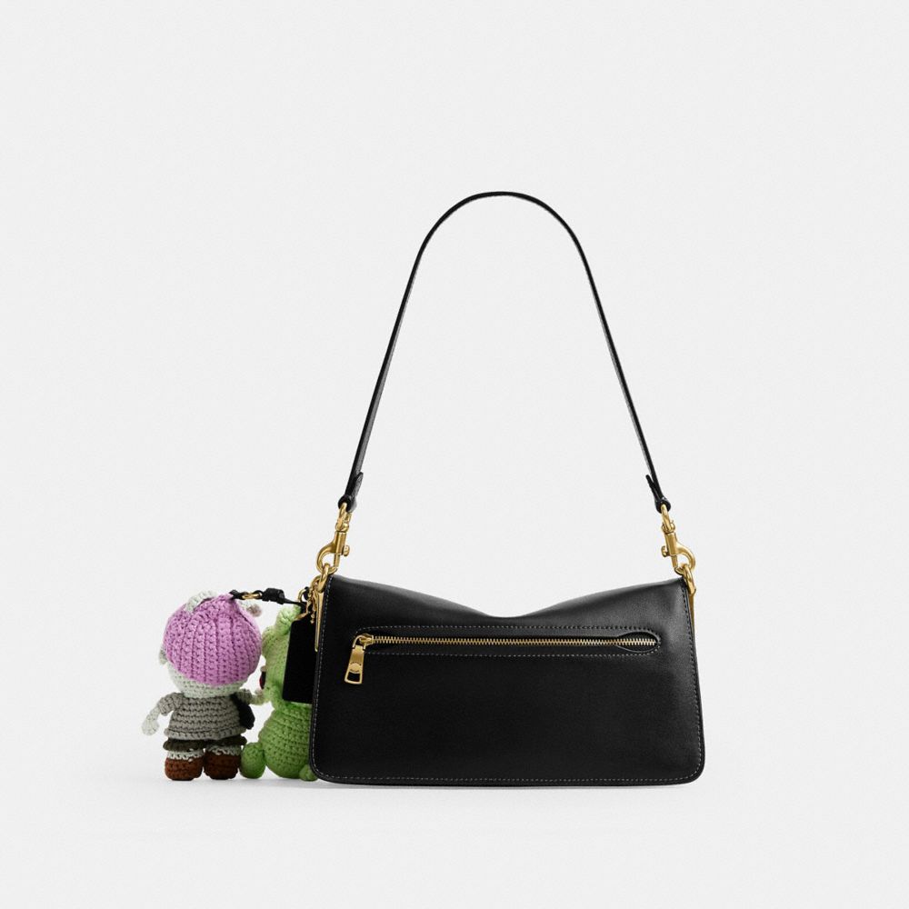 Женские сумки Coach Brain Dead Soft Tabby Shoulder 26 With Charms — фото 3