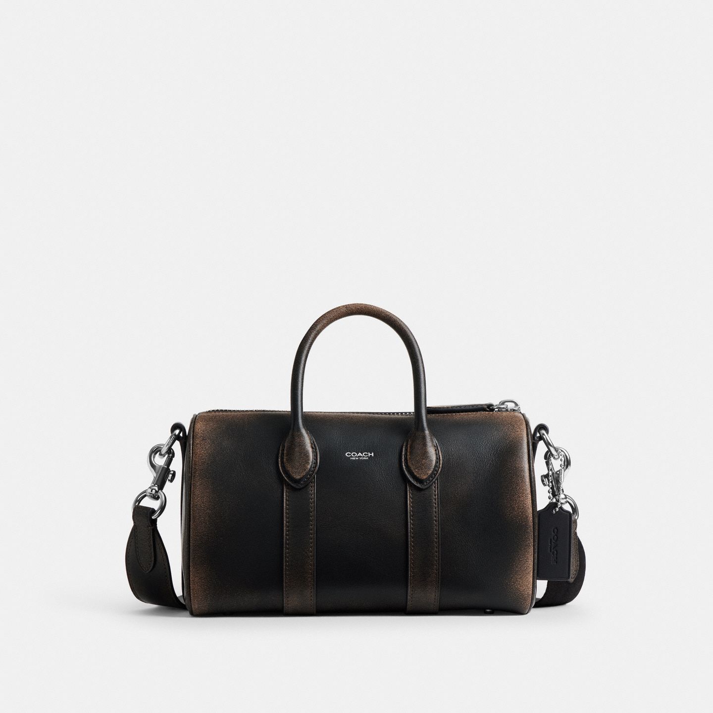 Мужская сумка Coach Compass Bag 25 In Loved Leather, цвет: Чёрный / Рыжевато-коричневый — фото 1