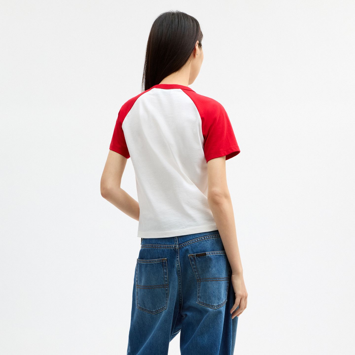 Мужская футболка Coach Sporty Script 90's Fit T-Shirt In Organic Cotton, цвет: Красный разноцветный — фото 3