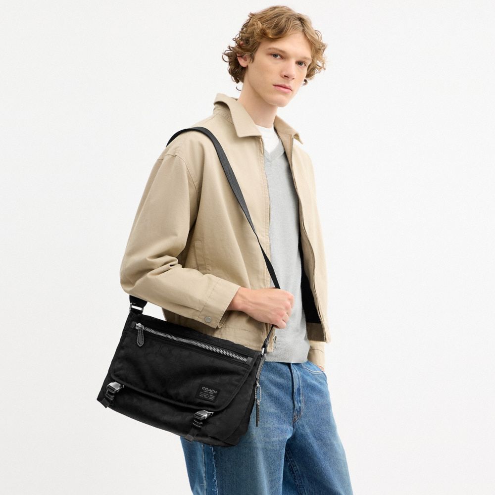 Coach Lane Messenger In Signature Nylon — фото 4