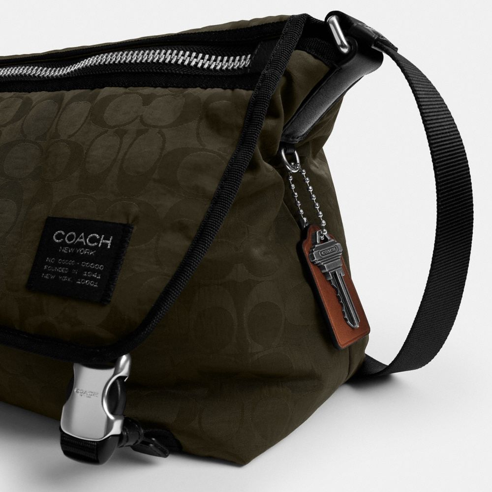 Lane Messenger Signature Nylon