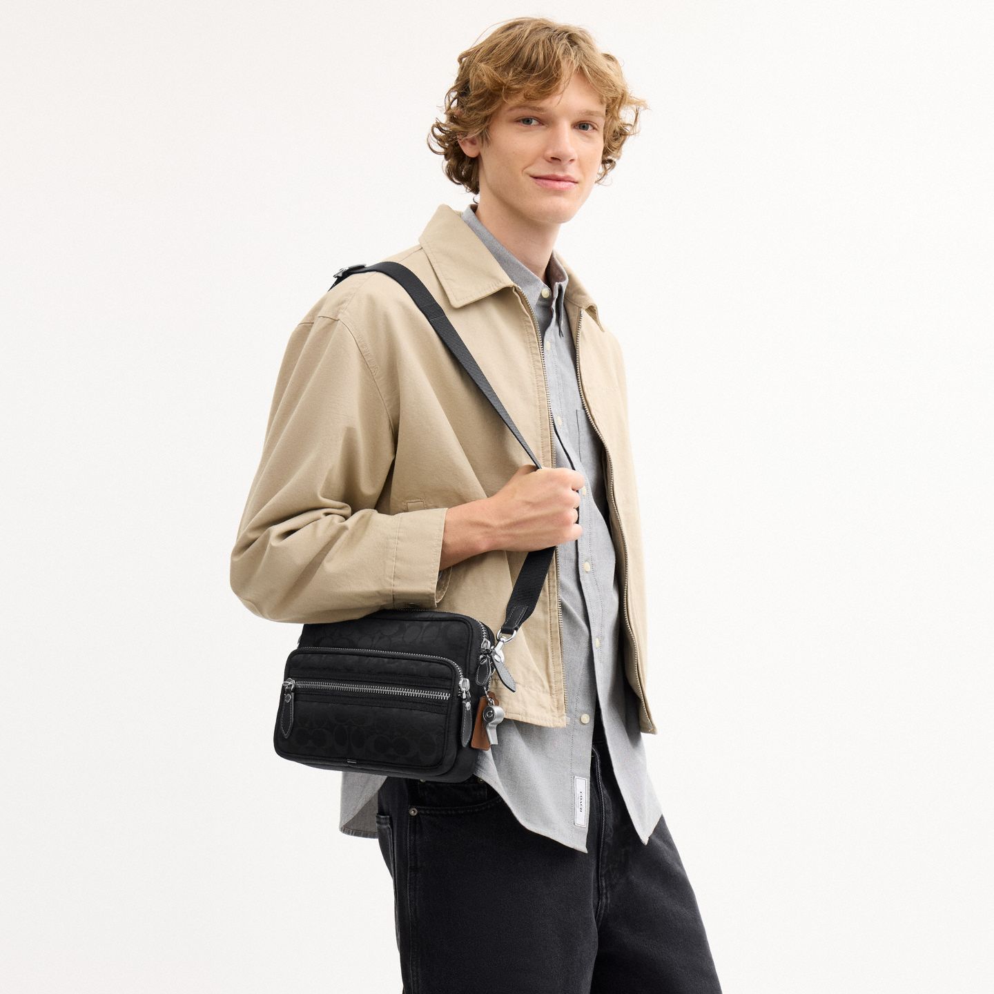 Мужская сумка Coach Dakota Crossbody In Signature Nylon, цвет: Чёрный — фото 4