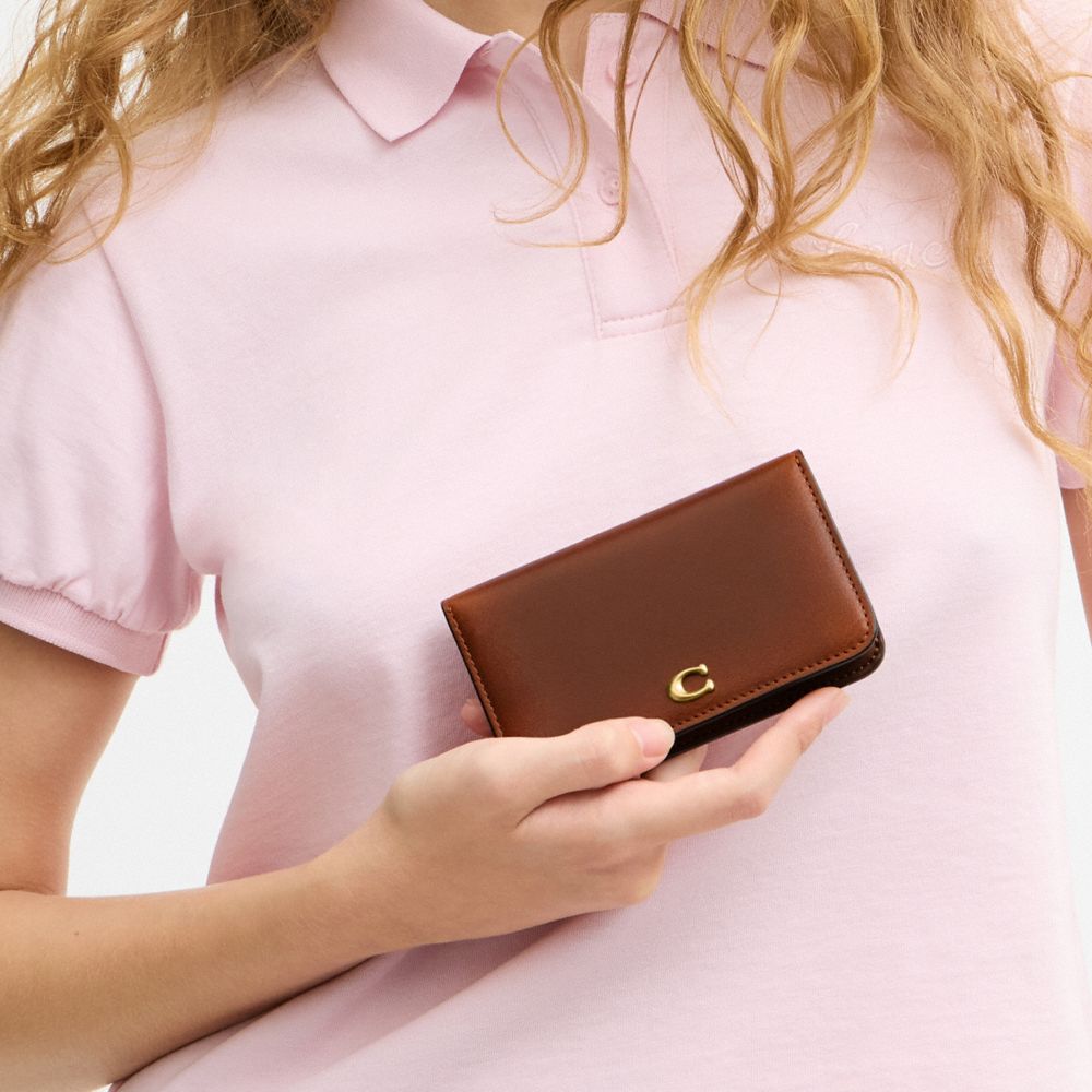 Женские кошельки Coach Essential Slim Card Case In Loved Leather — фото 3