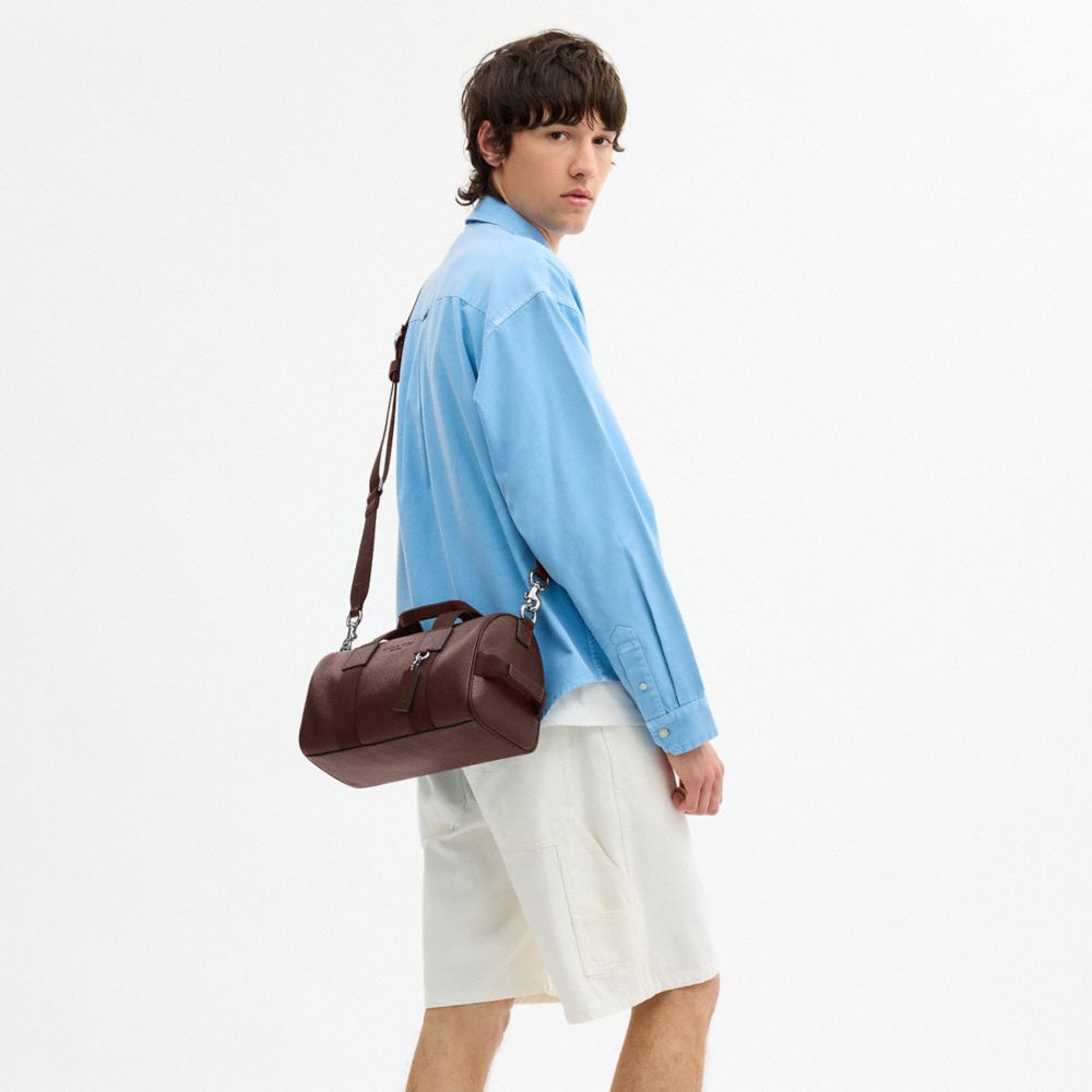 COACH®,Cuir galet,Argent/érable,Detail View