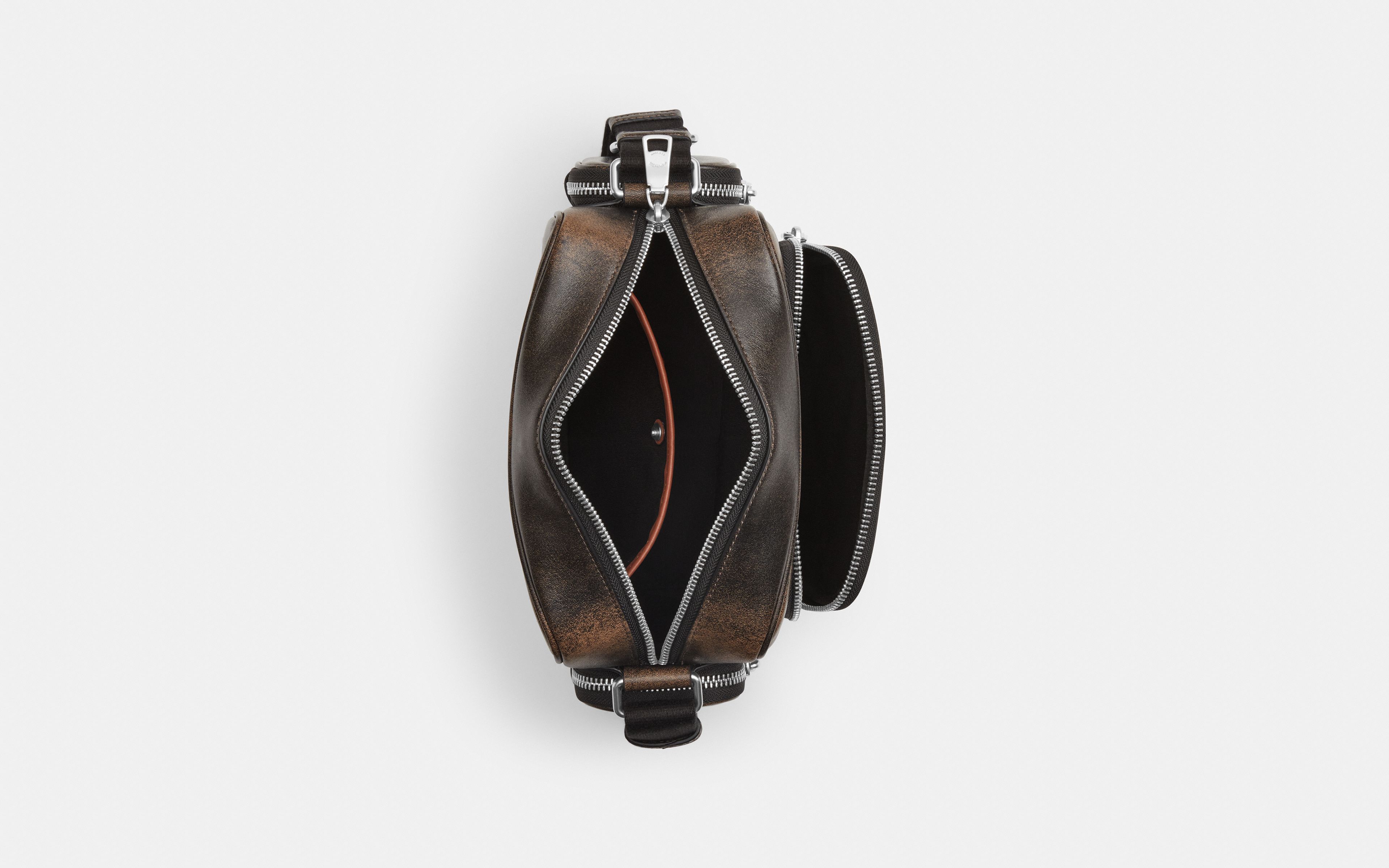 Fletcher Crossbody Bag In Loved Leather