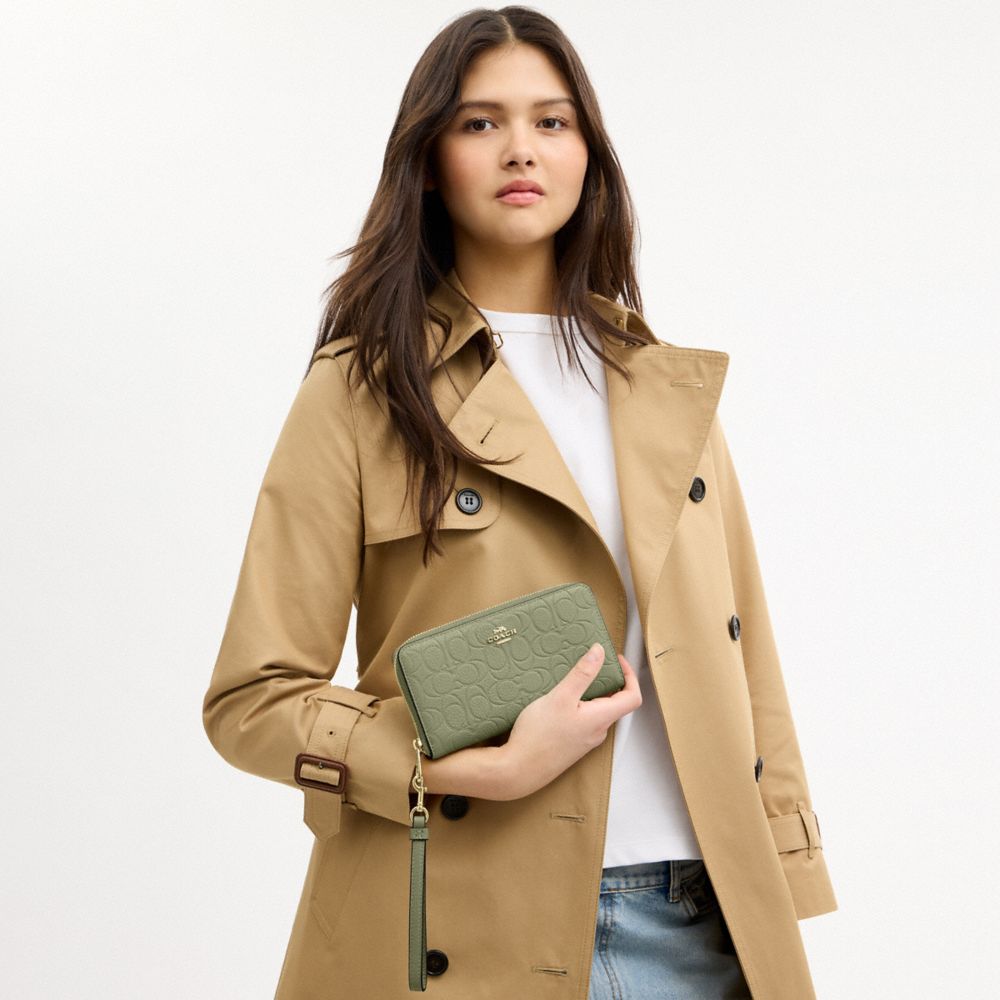 COACH®,Long Zip Around Wallet In Signature Leather,,Detail View