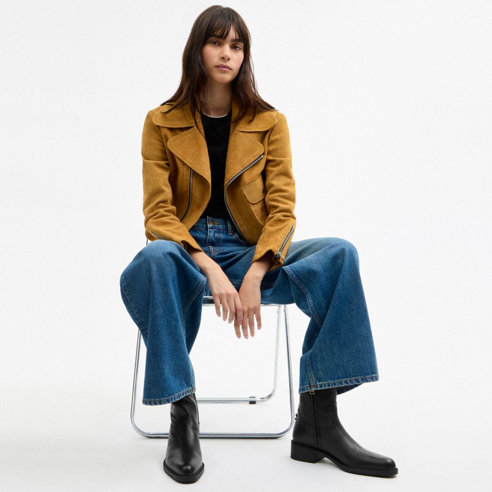 Coach Pointed Toe Bootie — фото 4