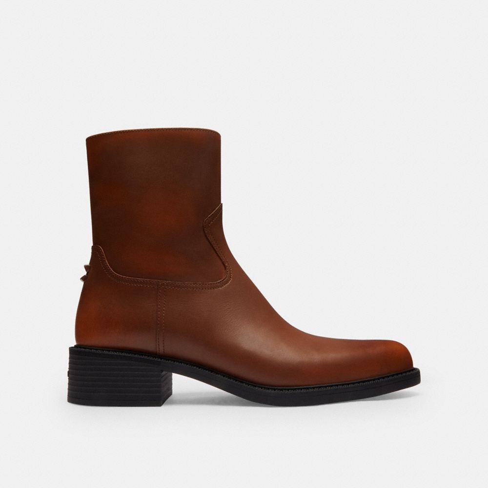 Coach Pointed Toe Bootie In Loved Leather — фото 2