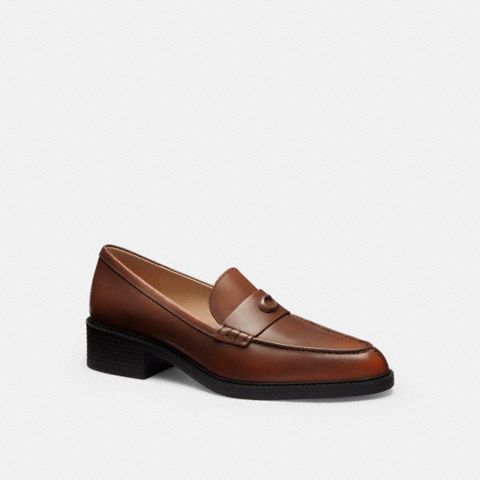 Женские туфли Coach Pointed Toe Loafer In Loved Leather