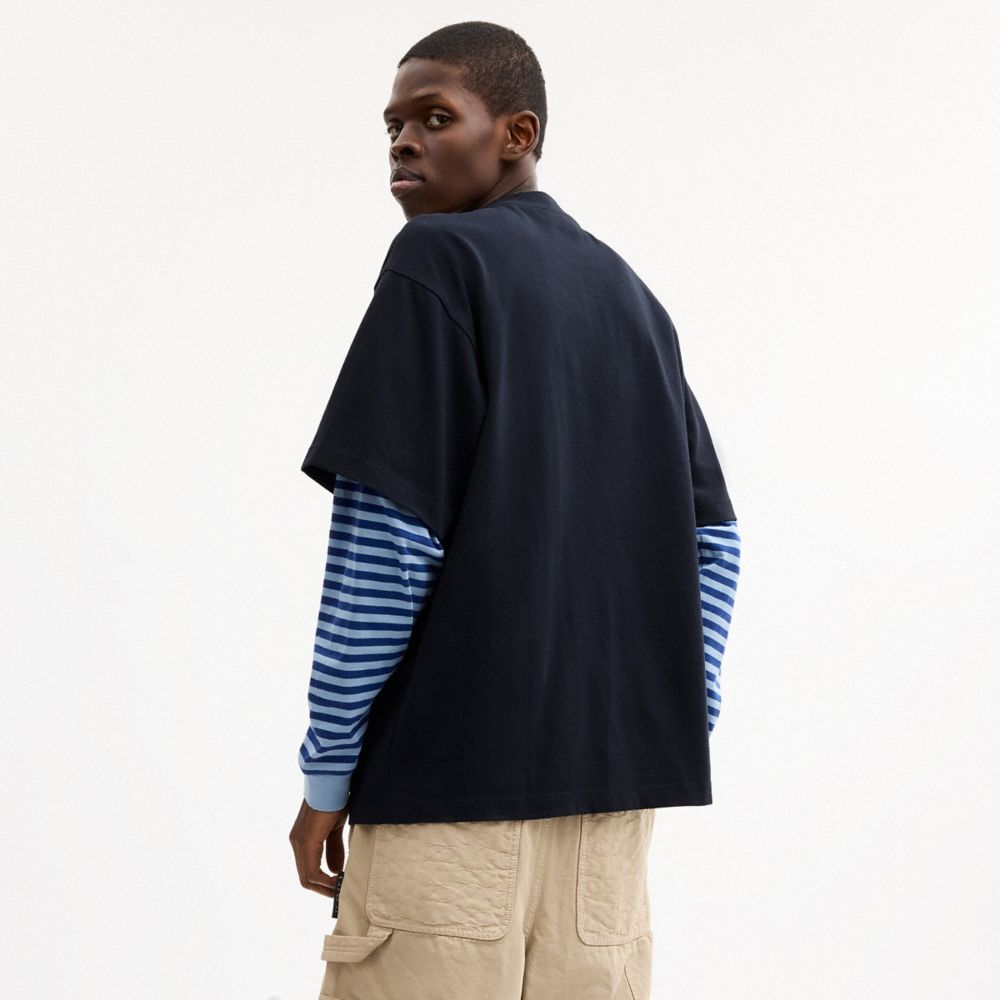 Мужские футболки Coach Double Layered Long Sleeve T-Shirt In Organic Cotton — фото 3