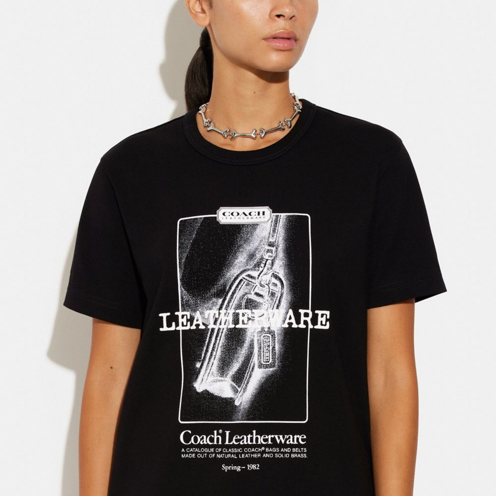 公式】COACH – コーチ | レザーウェア Tシャツ