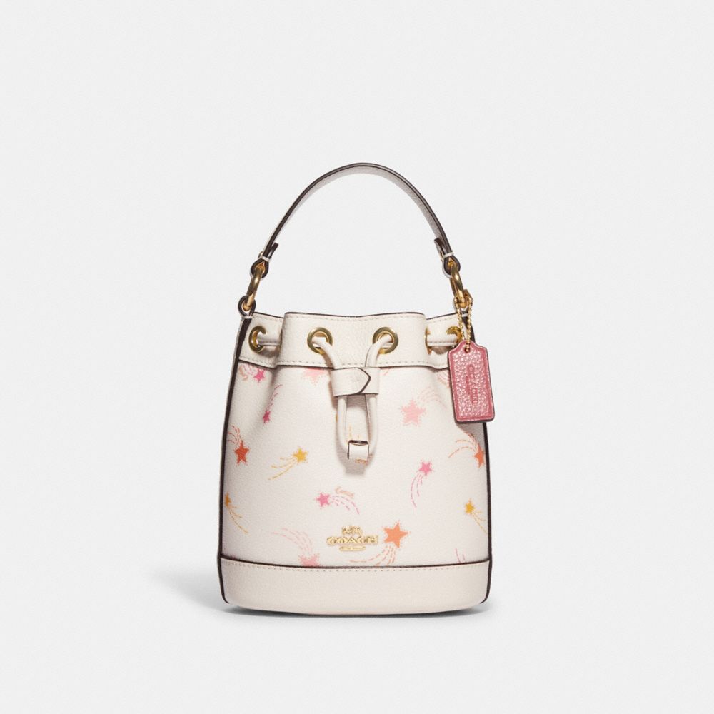 First Impressions: Coach Dakota Bucket Bag 