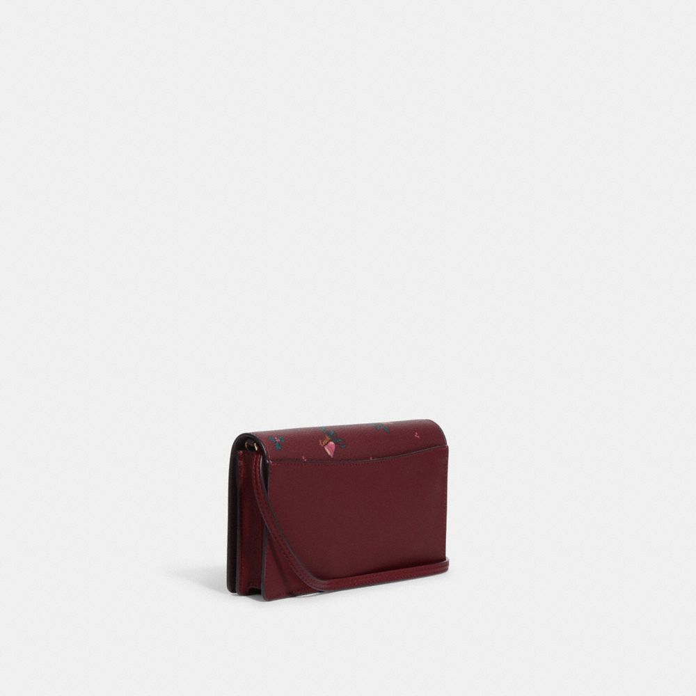 Accessorize Your Fall Looks With This Foldover Clutch