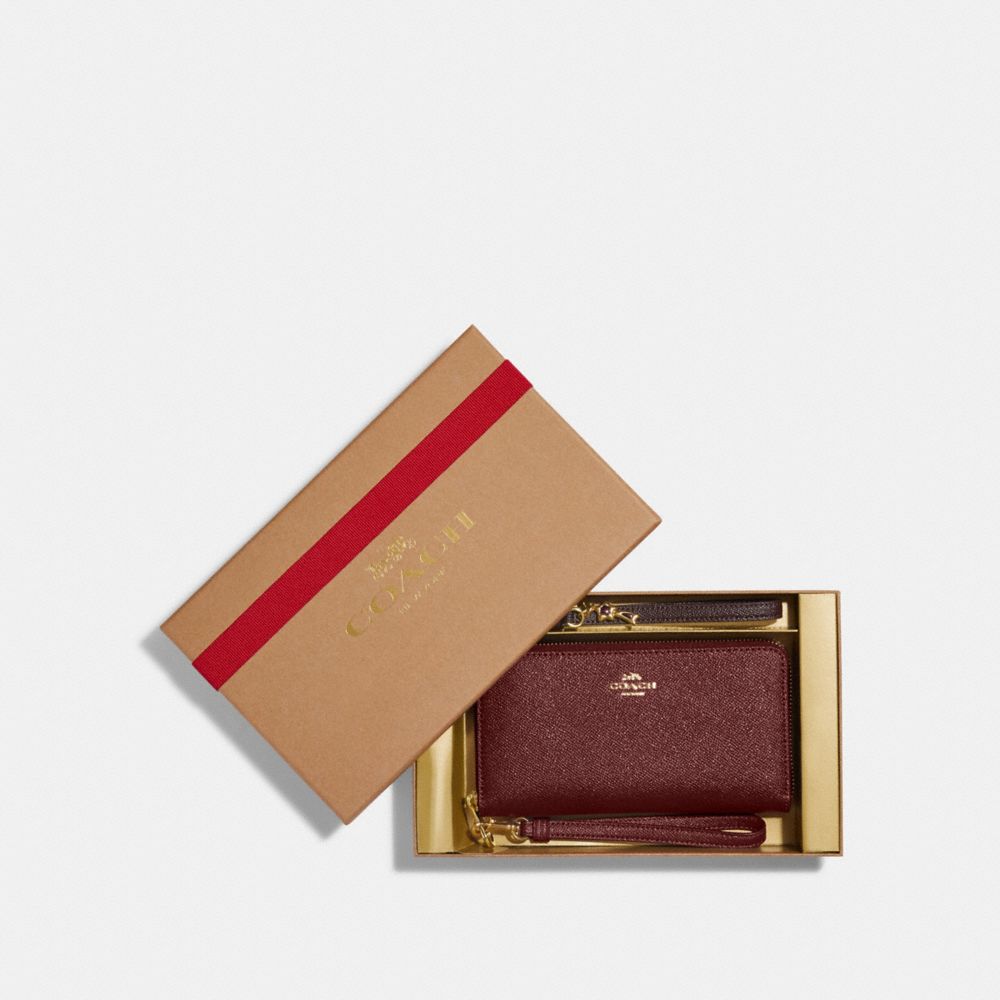 COACH Women's Long Zip Around Wallet - Gold/Red