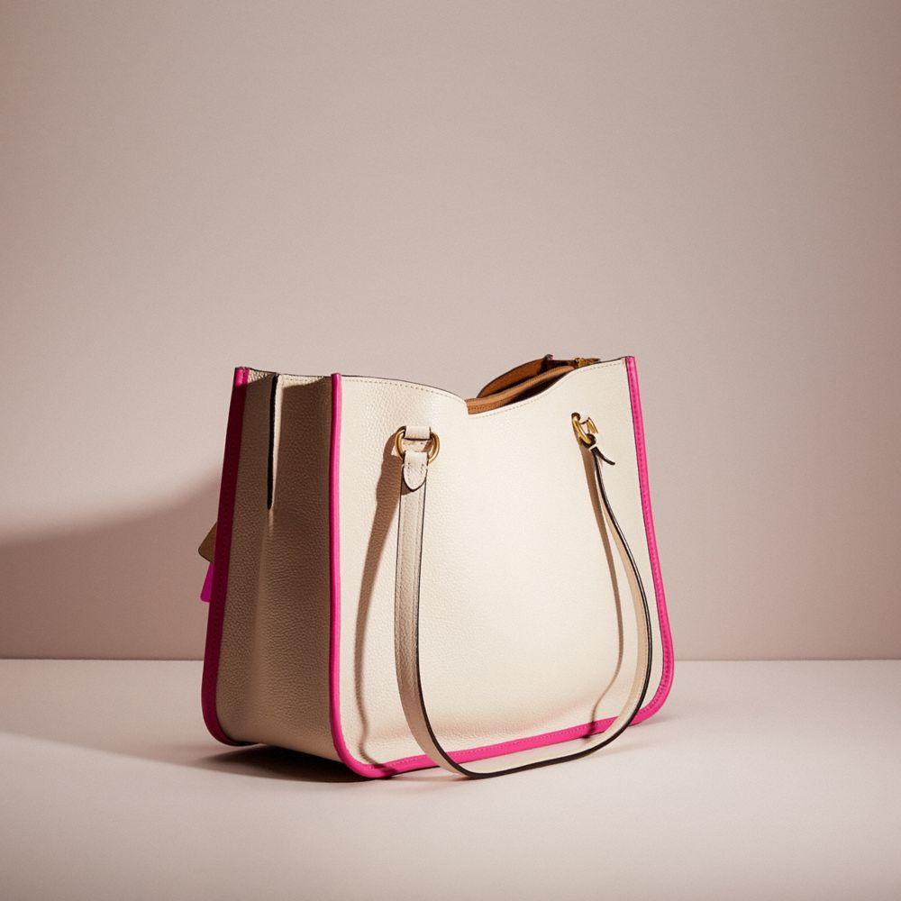 Upcrafted Tyler Carryall