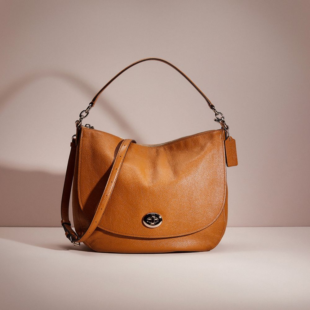 Coach turnlock hobo sale