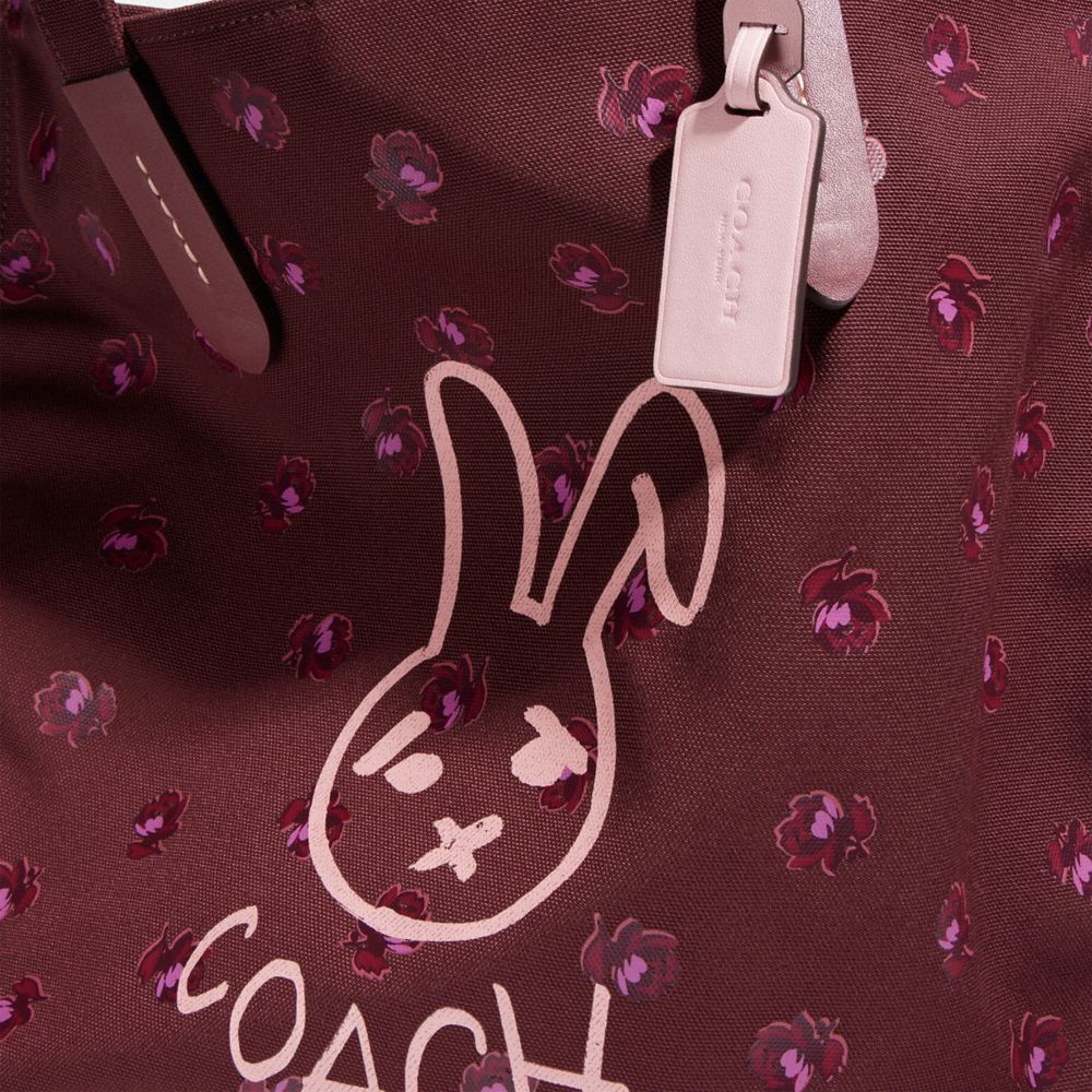 COACH LUNAR NEW YEAR TOTE 42 WITH RABBIT PRINT:NWT CF926