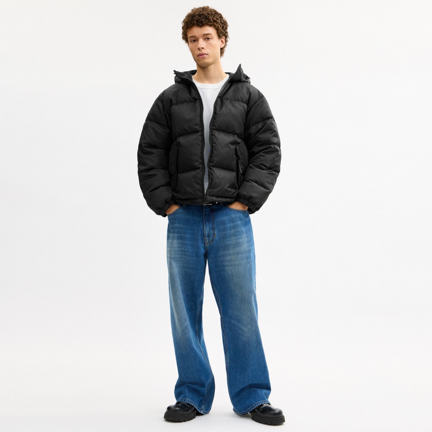 Мужская куртка Coach Tonal Signature Down Jacket, цвет: Чёрный — фото 3