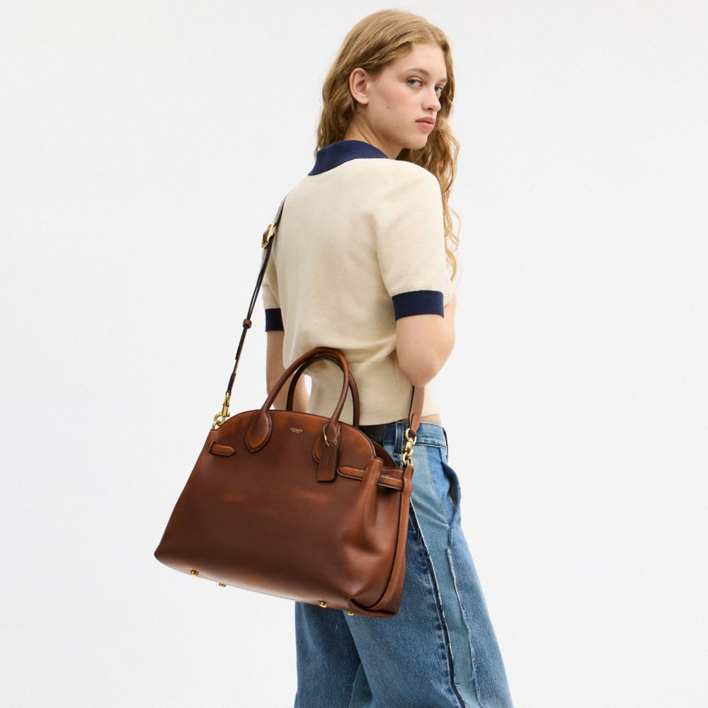 Женские сумки Coach Soft Empire Carryall 40 In Loved Leather — фото 7