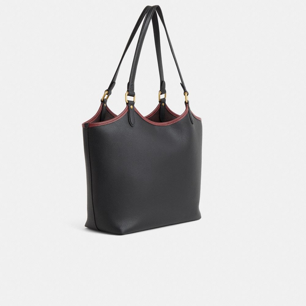 COACH®,Upcrafted Day Tote Bag,,Angle View